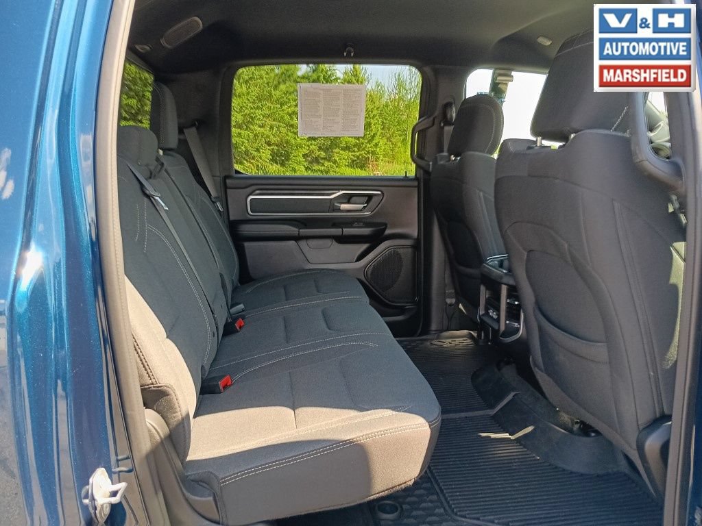 Used 2023 RAM 1500 4x4 Crew Cab image 19