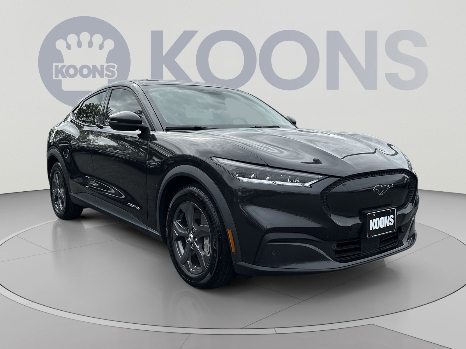Used 2022 Ford Mustang Mach-E Select AWD/4WD image 2
