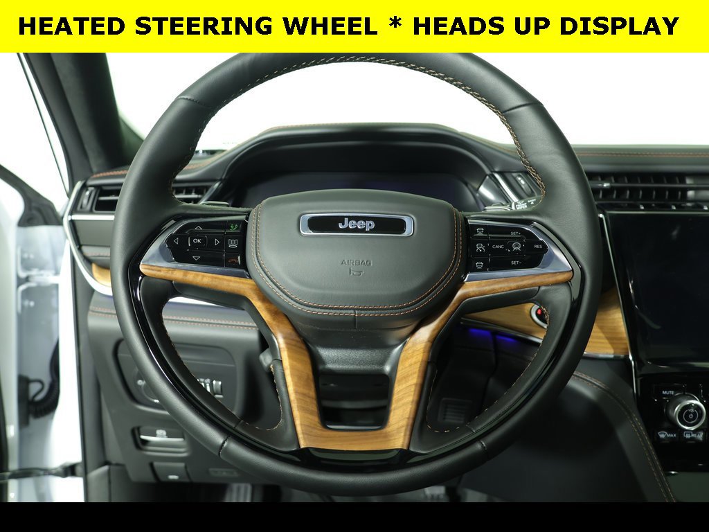 New 2025 Jeep Grand Cherokee L Summit image 4