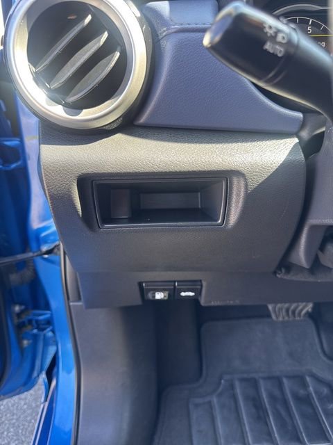 Used 2024 Nissan Versa SV image 18