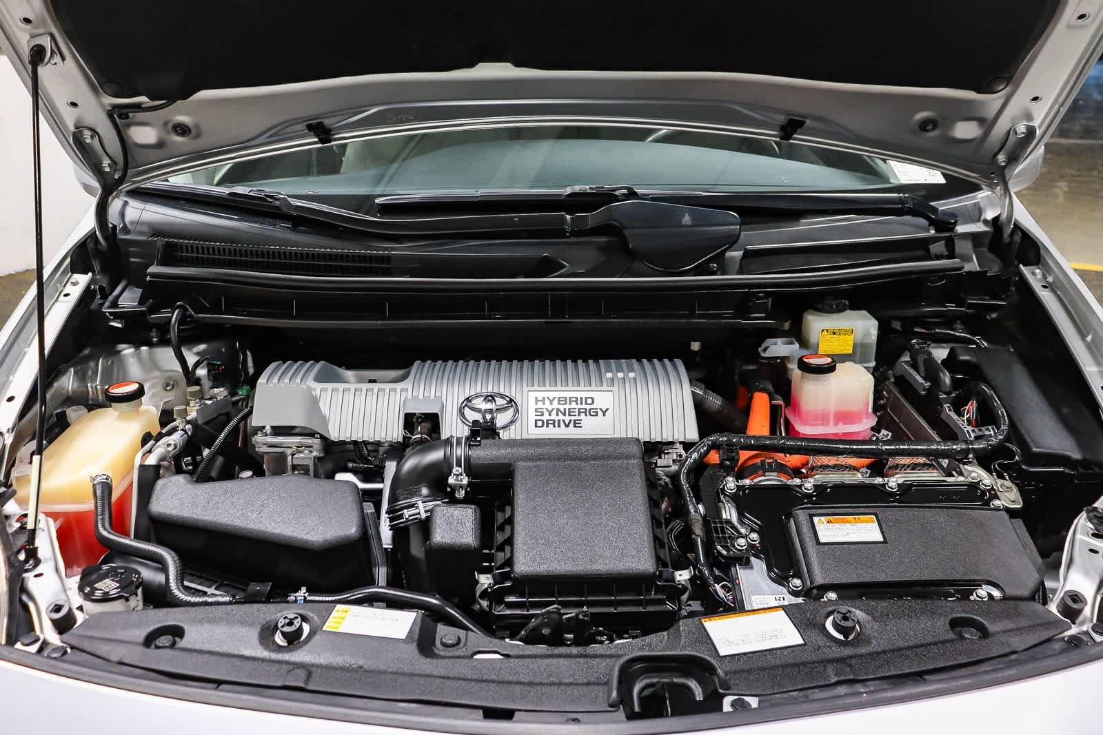 Used 2015 Toyota Prius Two FWD image 28