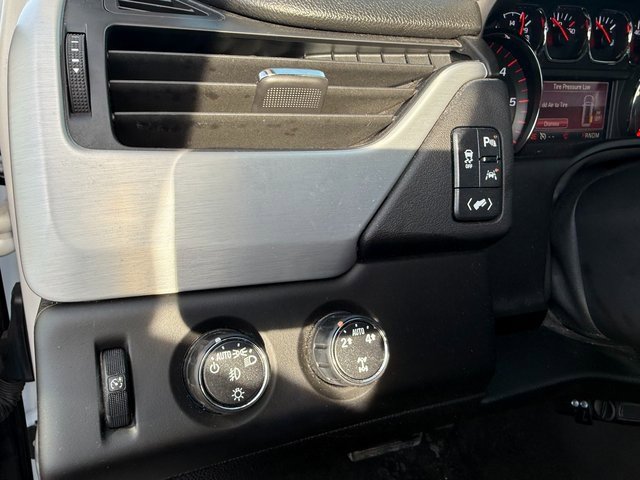 Used 2016 GMC Yukon SLT w/ Open Road Package image 23