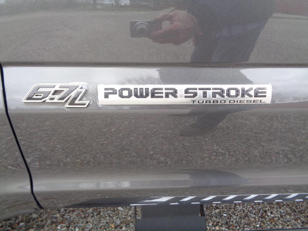 Used 2017 Ford F250 Lariat w/ Chrome Package image 17