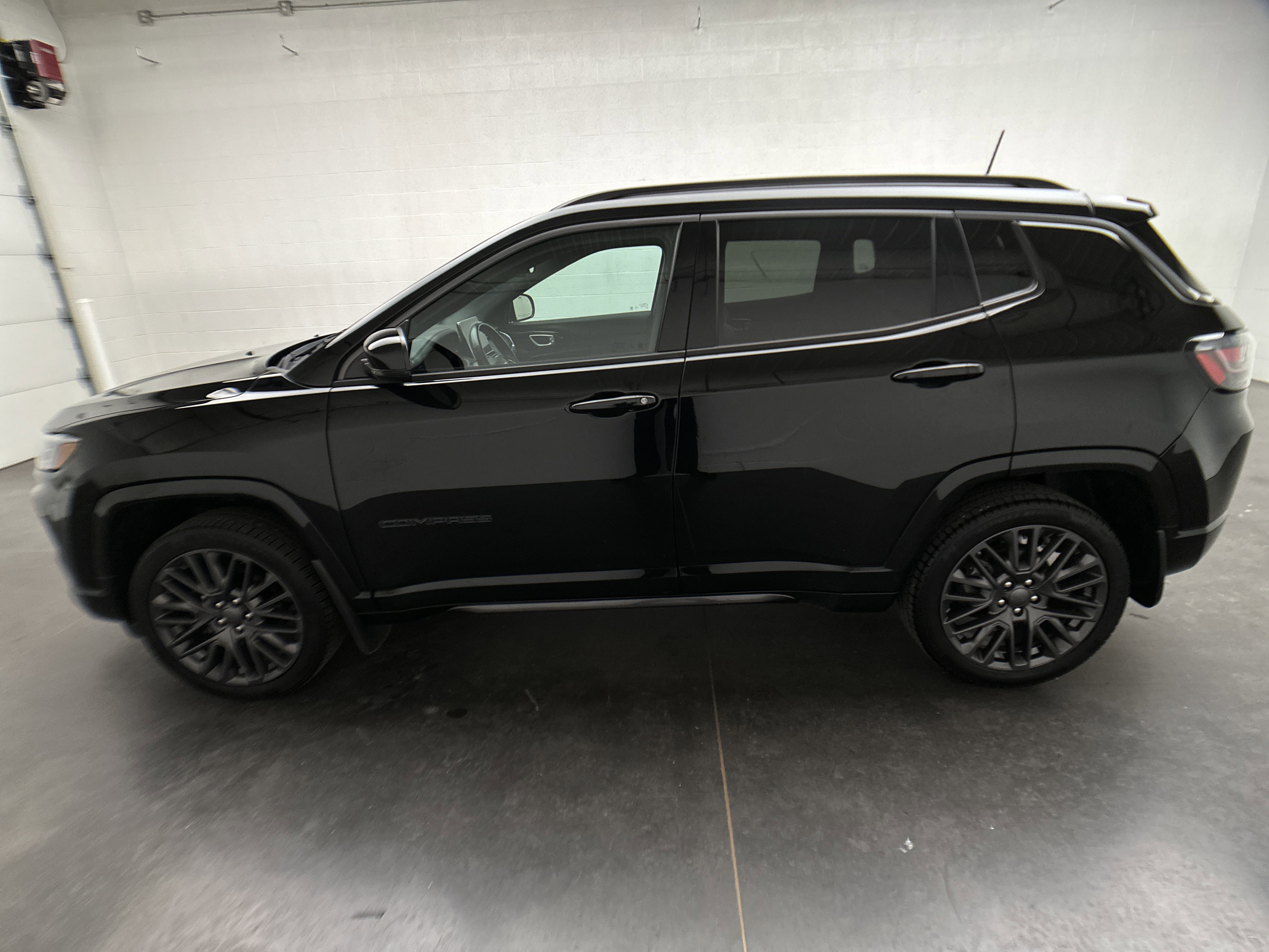 Used 2022 Jeep Compass High Altitude AWD/4WD image 6