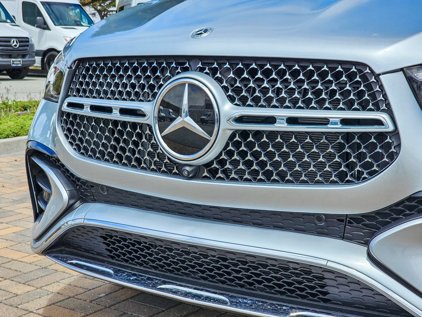 Certified 2024 Mercedes-Benz GLE 450 4MATIC w/ AMG Line Exterior image 6