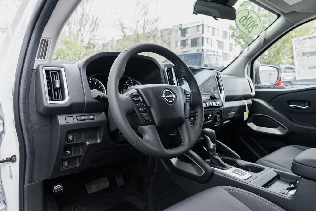 New 2026 Nissan Frontier SV w/ Tow Package AWD/4WD image 23