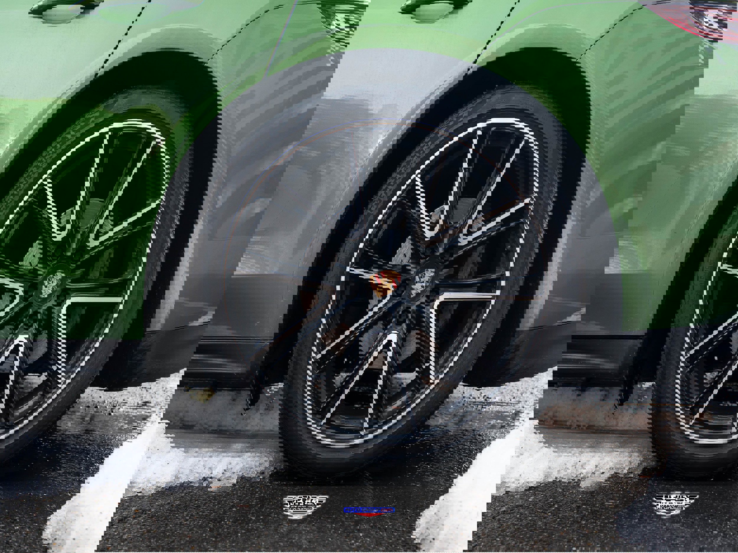 Used 2018 Porsche Panamera 4S image 12