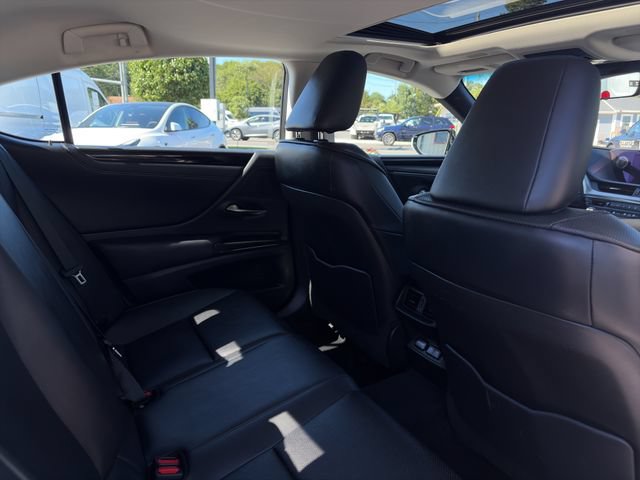 Used 2021 Lexus ES 250 w/ Premium Package AWD/4WD image 26