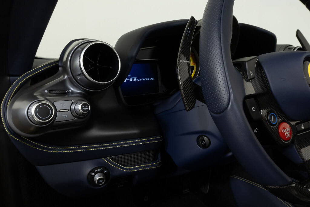 Used 2022 Ferrari F8 Tributo image 35