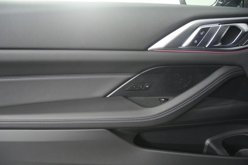 New 2026 BMW 430i Coupe w/ Parking Assistance Package RWD image 8