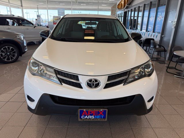 Used 2015 Toyota RAV4 LE AWD/4WD image 9