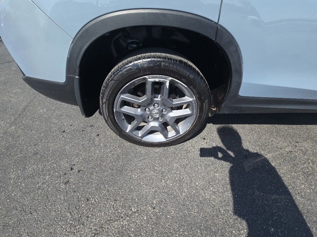 Used 2023 Honda Passport EX-L image 10