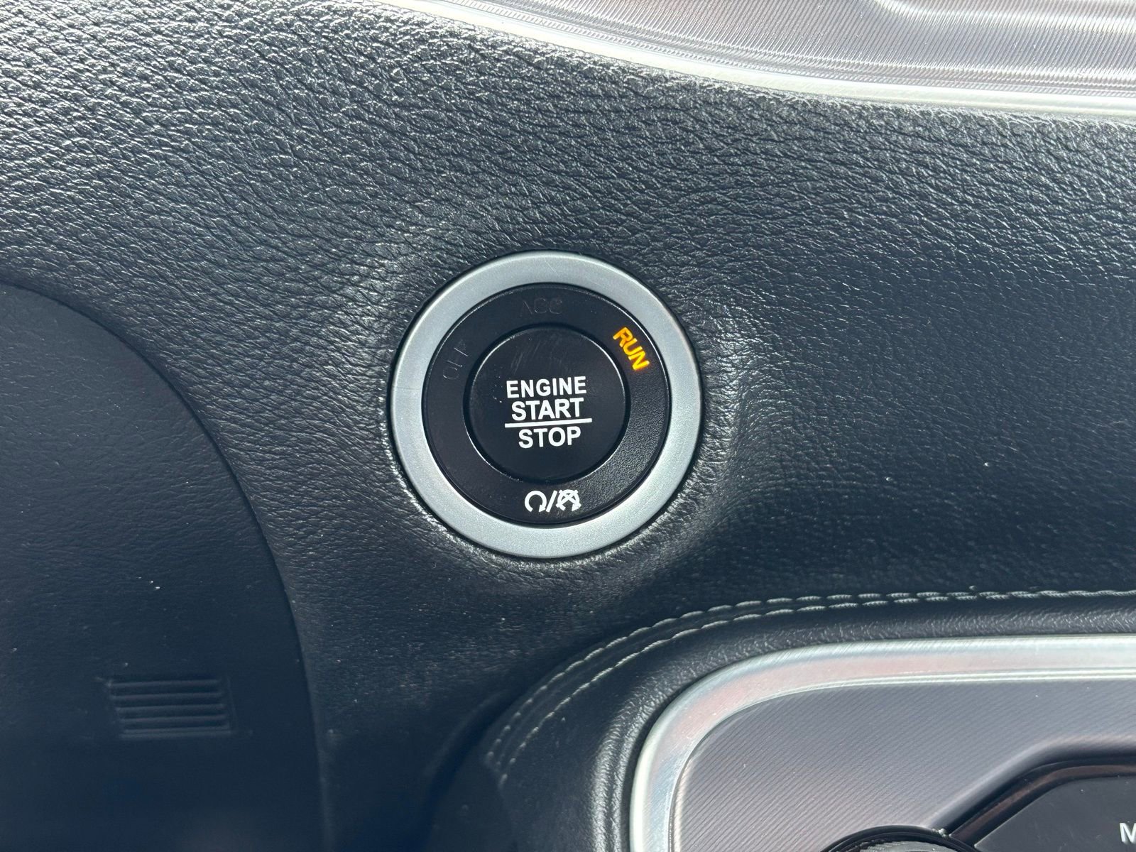 Used 2021 Dodge Challenger GT image 14