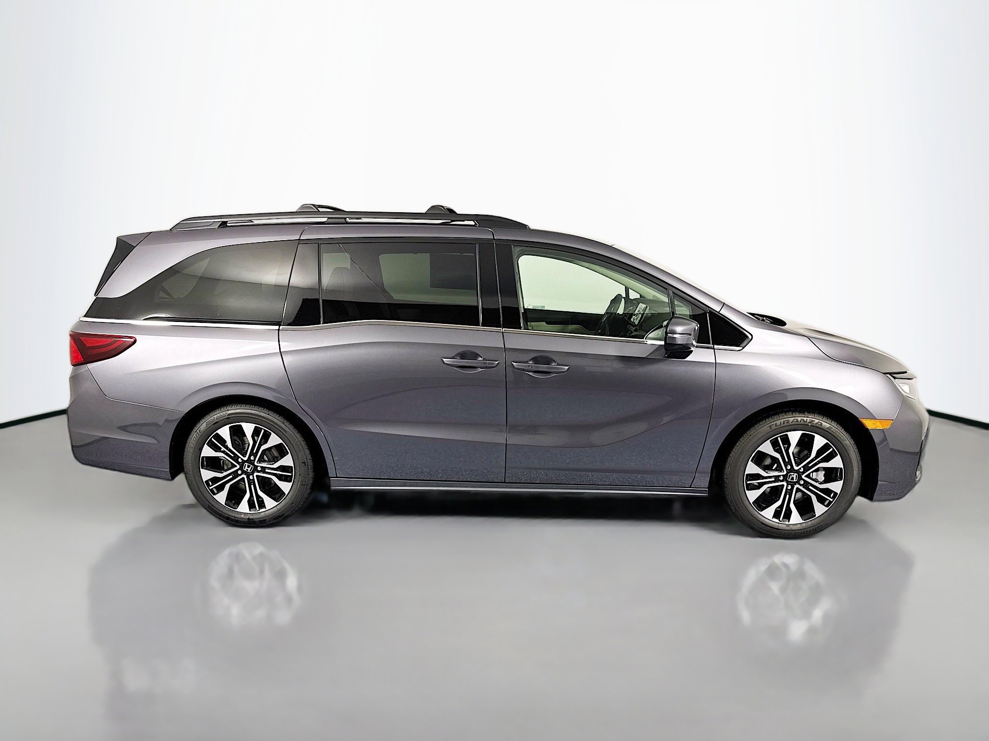 New 2026 Honda Odyssey Elite image 4
