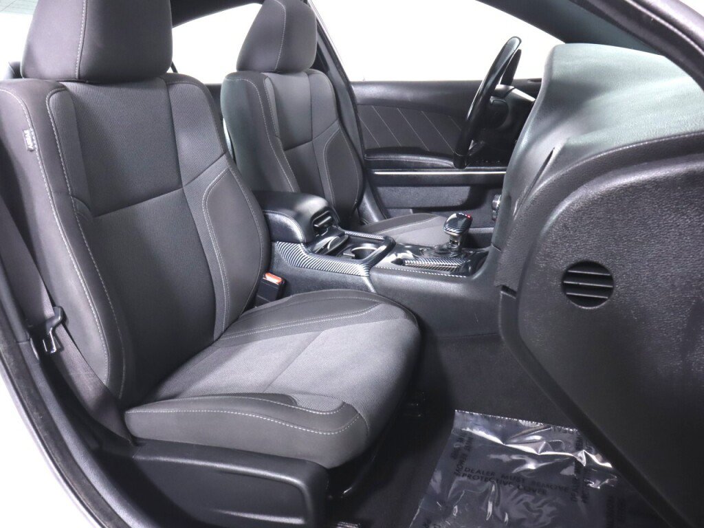 Used 2019 Dodge Charger SXT RWD image 34