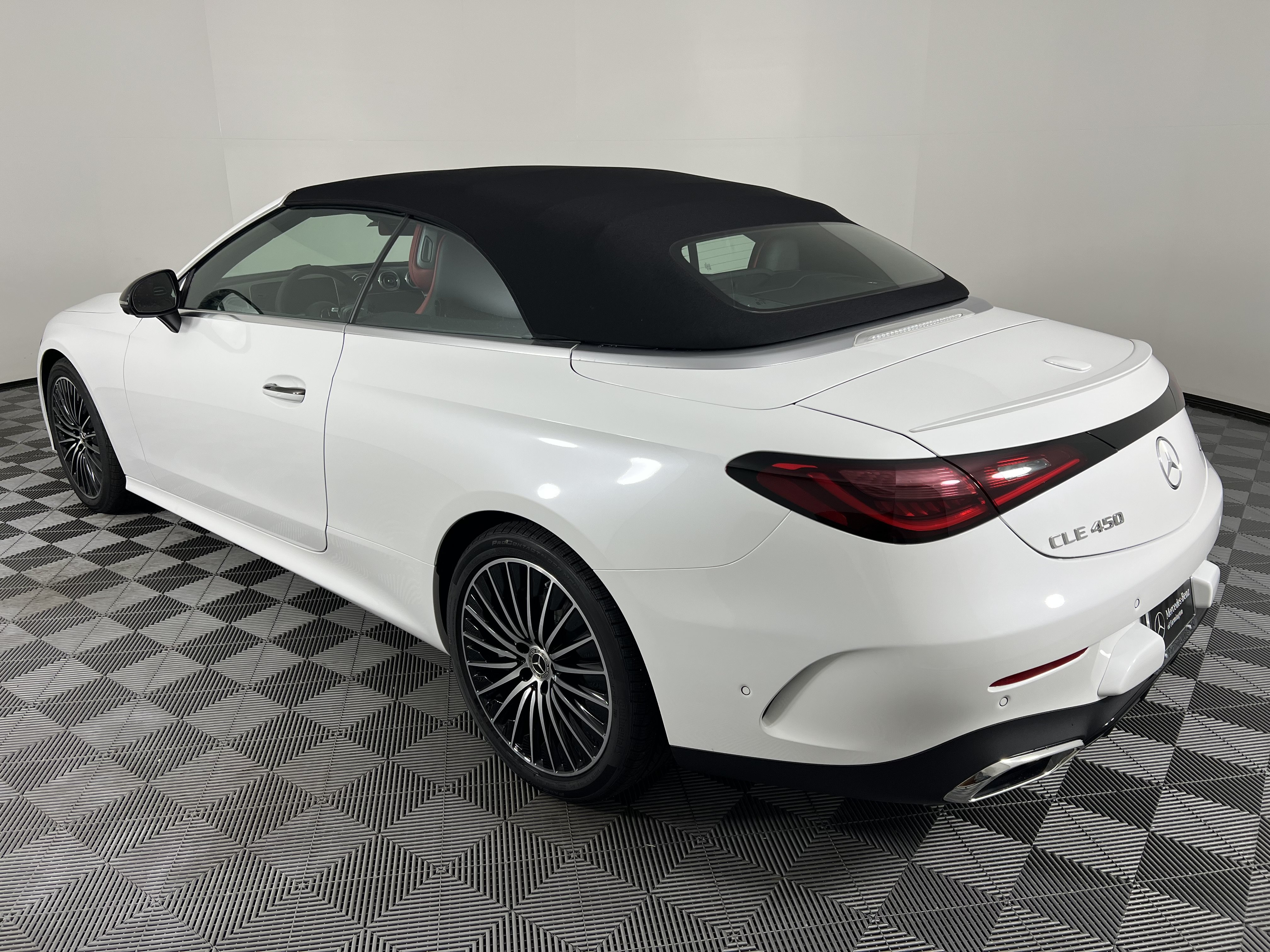 New 2027 Mercedes-Benz CLE 450 4MATIC Cabriolet image 10