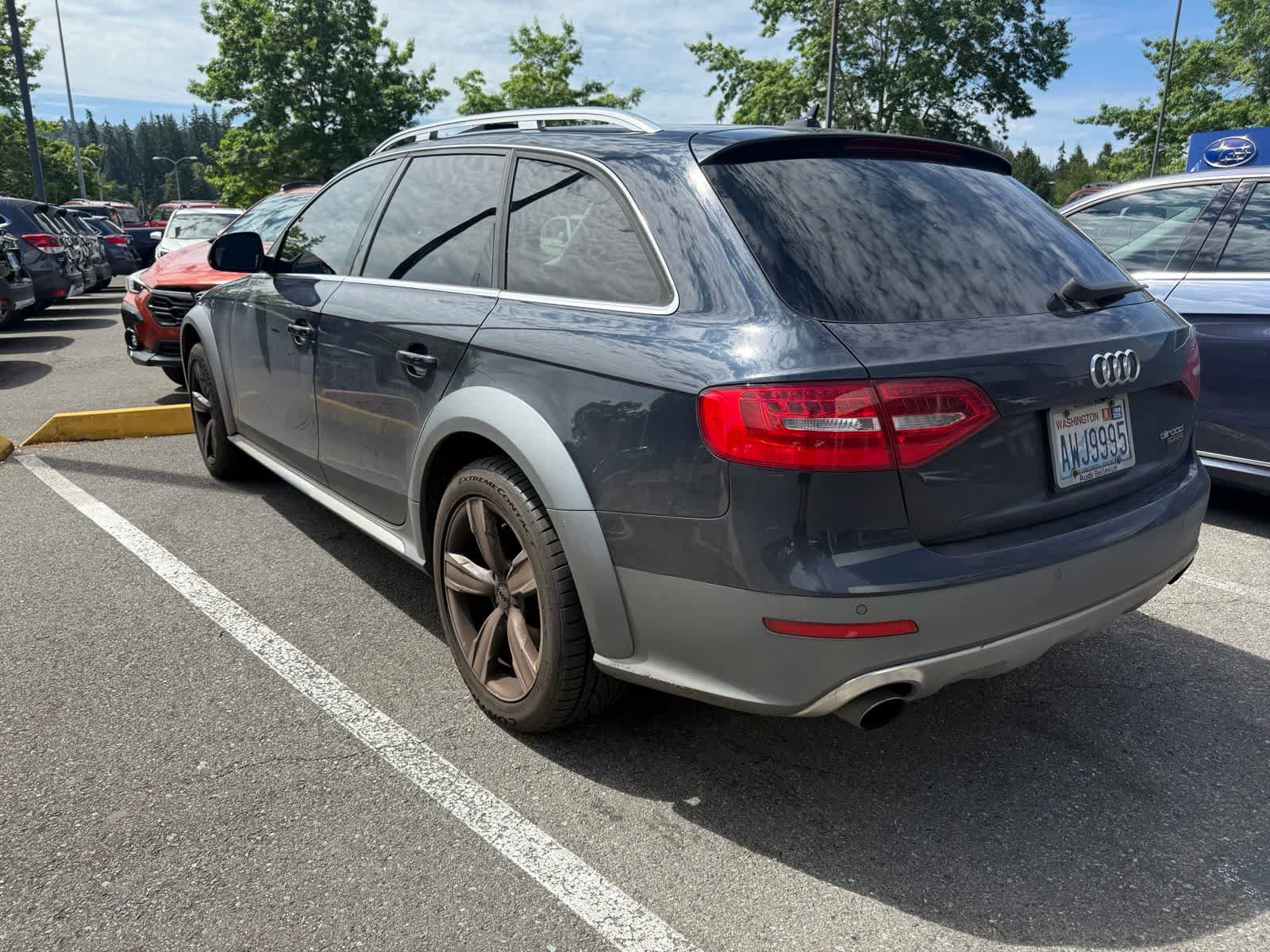 Used 2016 Audi allroad Premium Plus AWD/4WD image 2