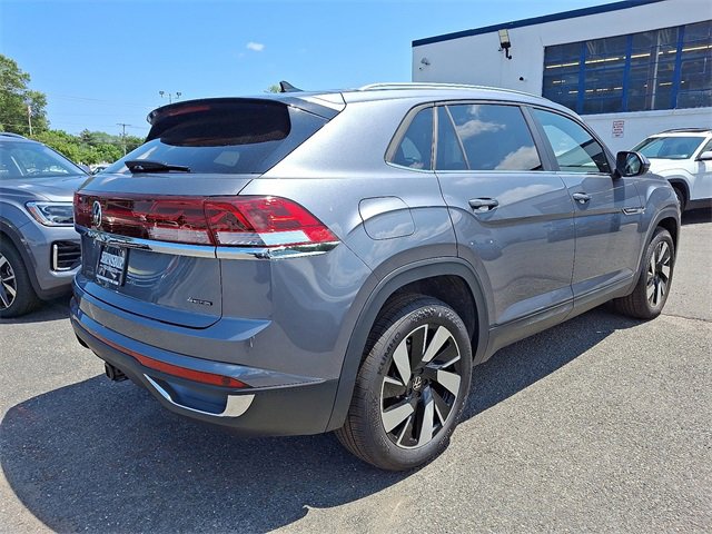 New 2025 Volkswagen Atlas Cross Sport SE image 4