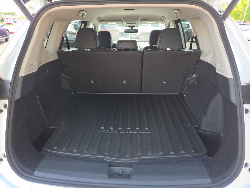 New 2026 Nissan Rogue SV w/ Rock Creek Premium Package AWD/4WD image 30
