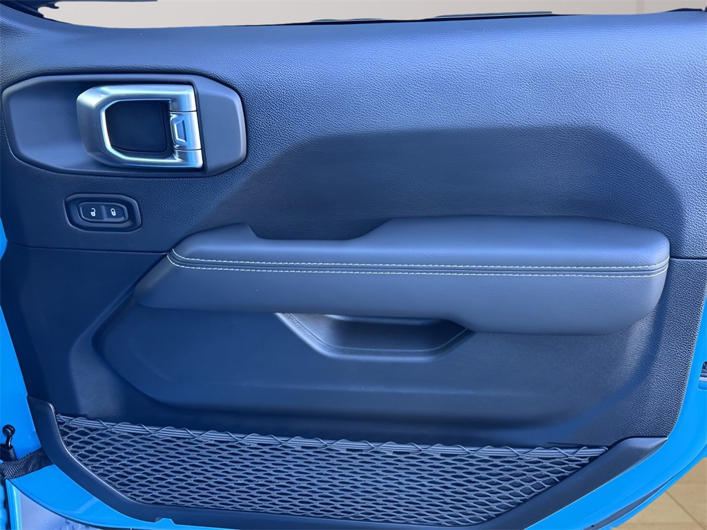 Used 2021 Jeep Wrangler Unlimited Sahara image 31