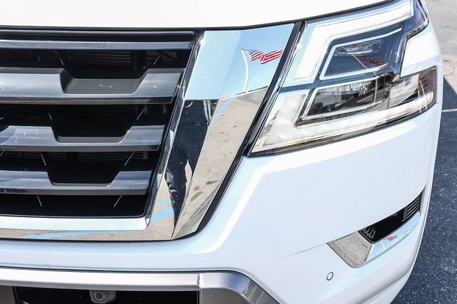Used 2022 Nissan Armada Platinum w/ Captain's Chairs Package AWD/4WD image 10