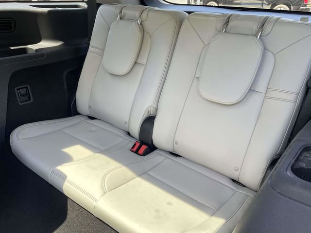 Used 2025 Lincoln Aviator AWD w/ Jet Appearance Package image 6