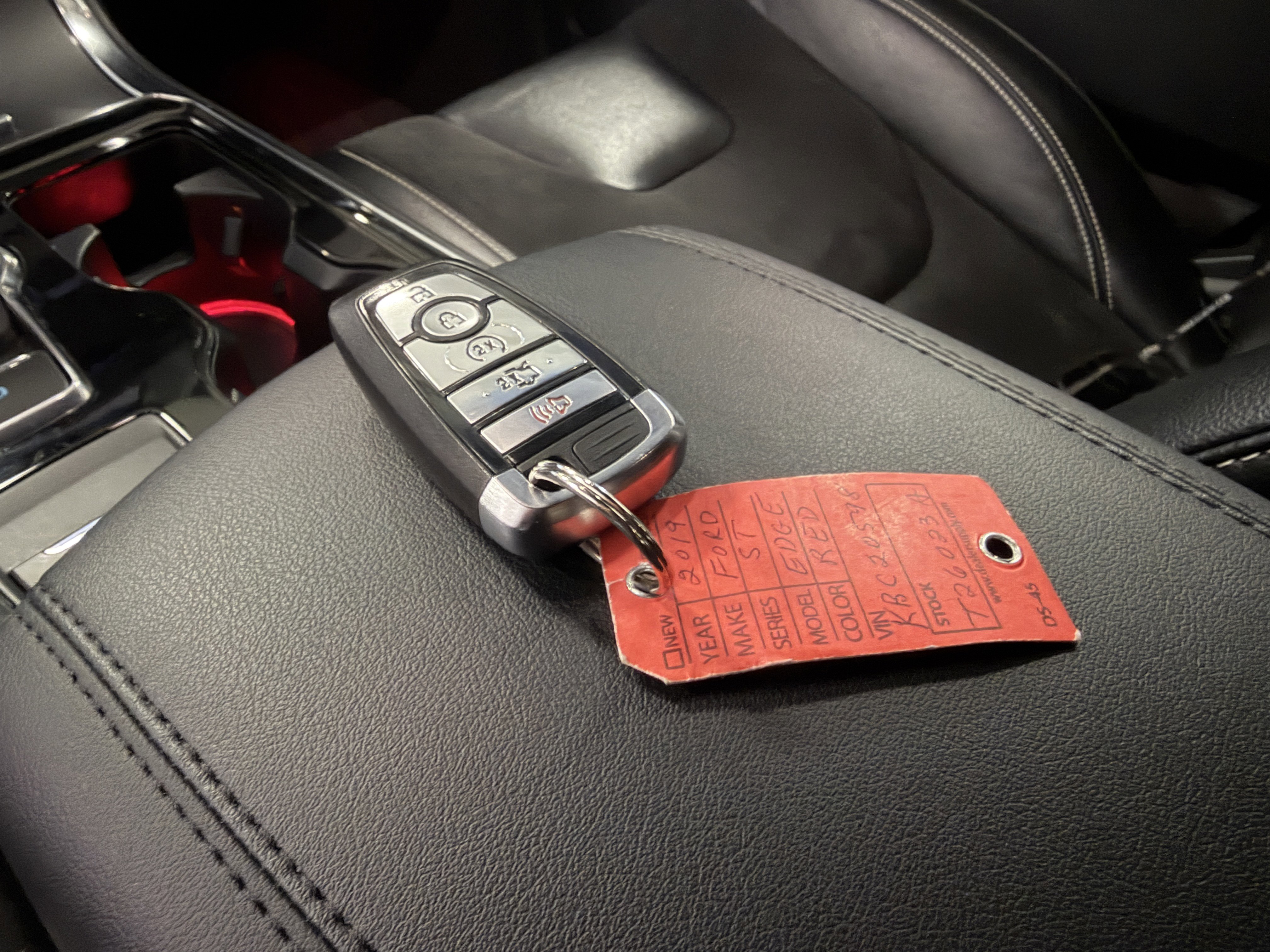 Used 2023 Ford Edge SEL w/ Convenience Package image 13