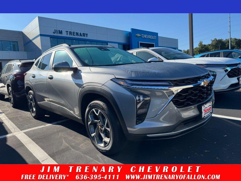 New 2025 Chevrolet Trax LT w/ Driver Confidence Package