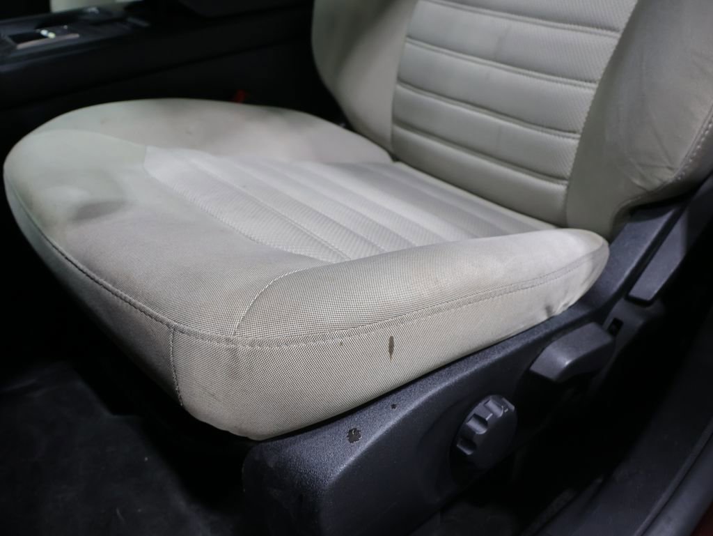 Used 2017 Ford Fusion S FWD image 11