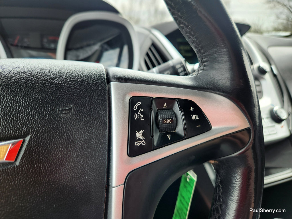 Used 2017 Chevrolet Equinox LT image 37