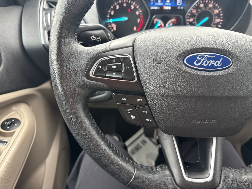 Used 2019 Ford Escape Titanium image 29