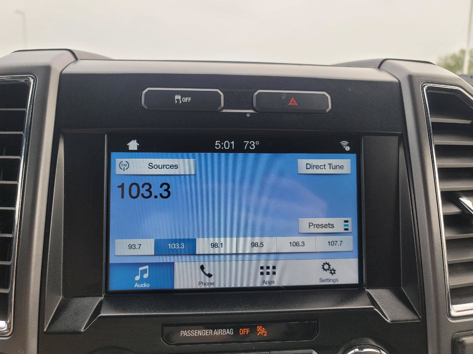 Used 2016 Ford F150 XLT w/ Equipment Group 302A Luxury AWD/4WD image 27