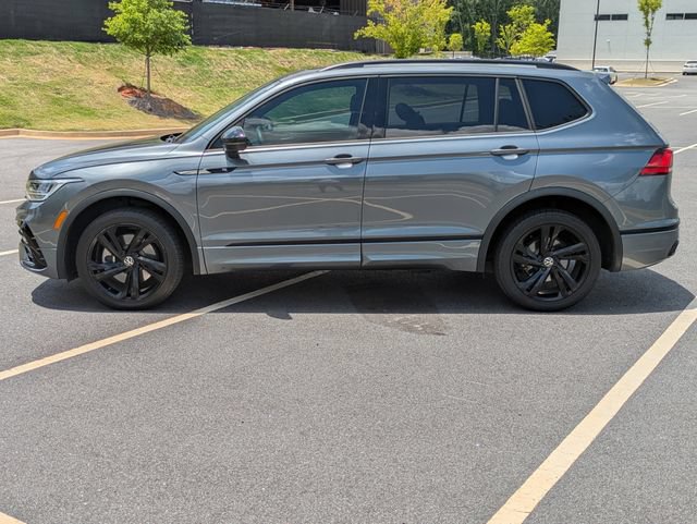 Used 2023 Volkswagen Tiguan SE R-Line FWD image 7