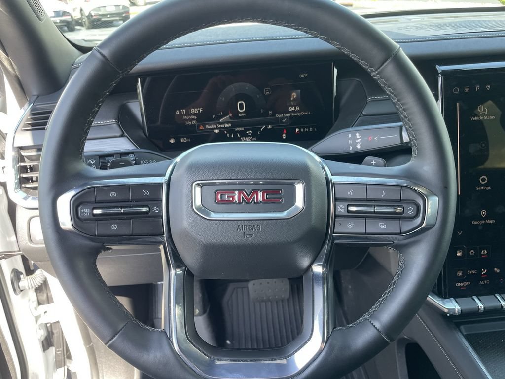 Used 2025 GMC Acadia Elevation w/ Elevation Premium Package FWD image 15
