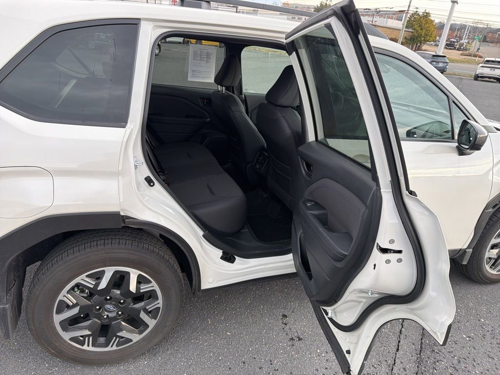 Certified 2025 Subaru Forester Premium w/ Convenience Package #2 image 19
