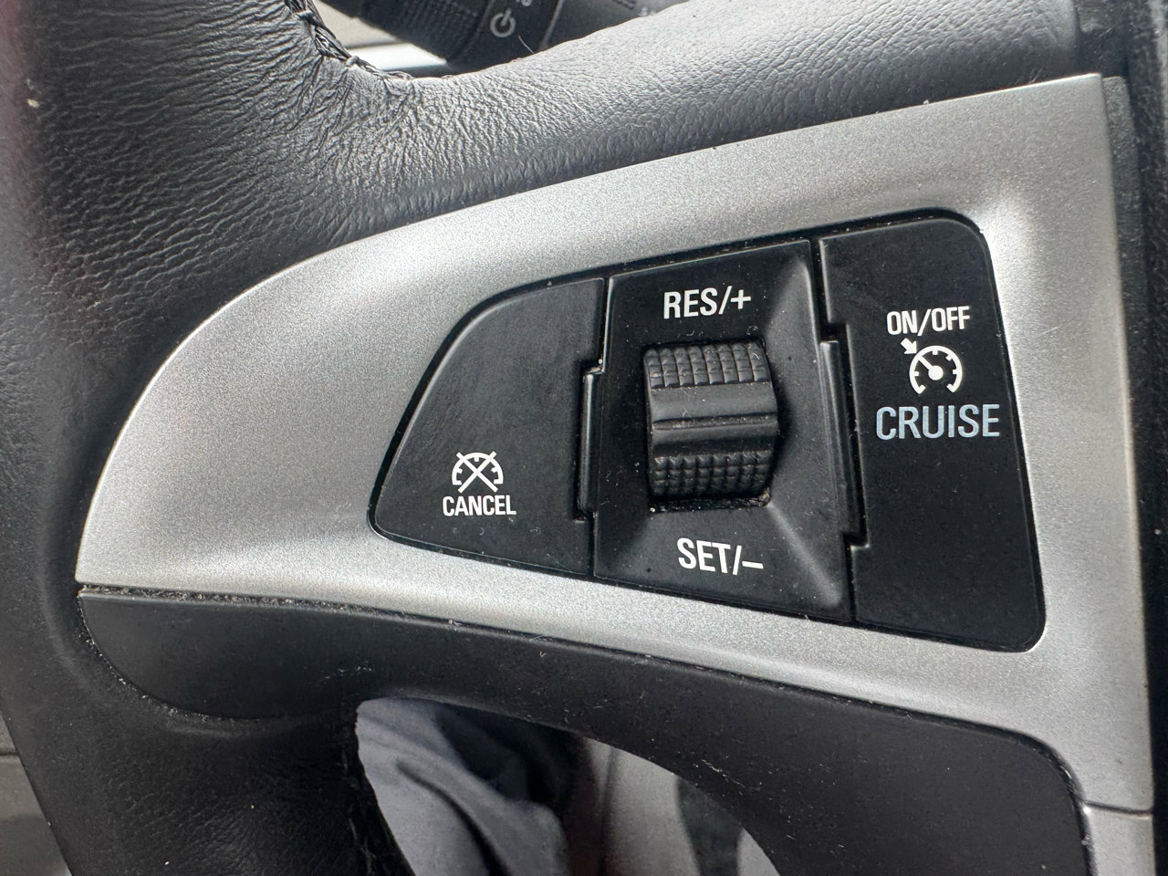 Used 2013 Chevrolet Equinox LT w/ LPO, Protection Package image 18