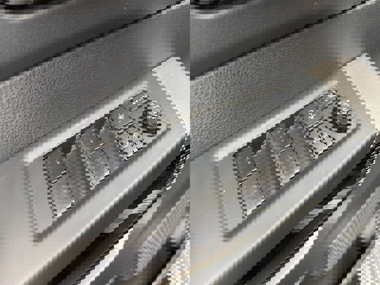 Used 2024 Toyota Tundra Limited image 41