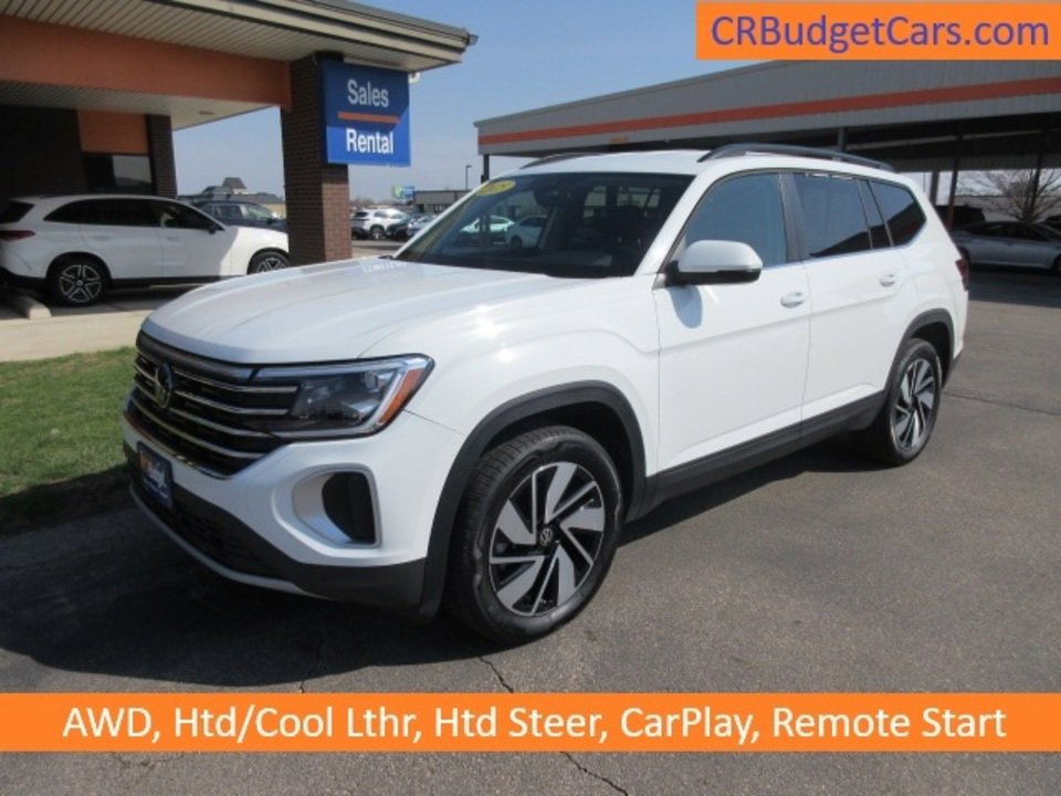 Used 2025 Volkswagen Atlas SE image 1