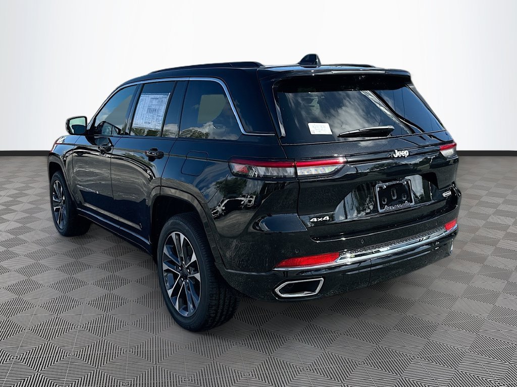 New 2025 Jeep Grand Cherokee Overland w/ Luxury Tech Group IV AWD/4WD image 5