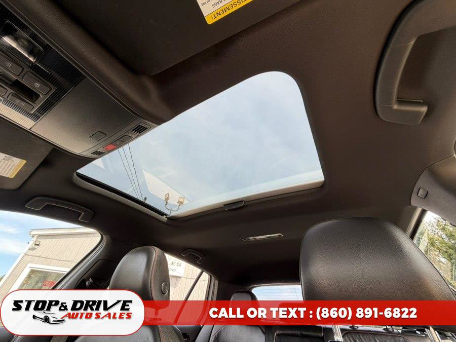 Used 2015 Volkswagen GTI SE w/ Lighting Package (SEL) FWD image 13