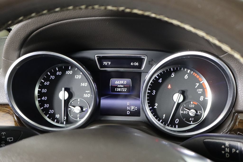 Used 2014 Mercedes-Benz GL 450 4MATIC image 26