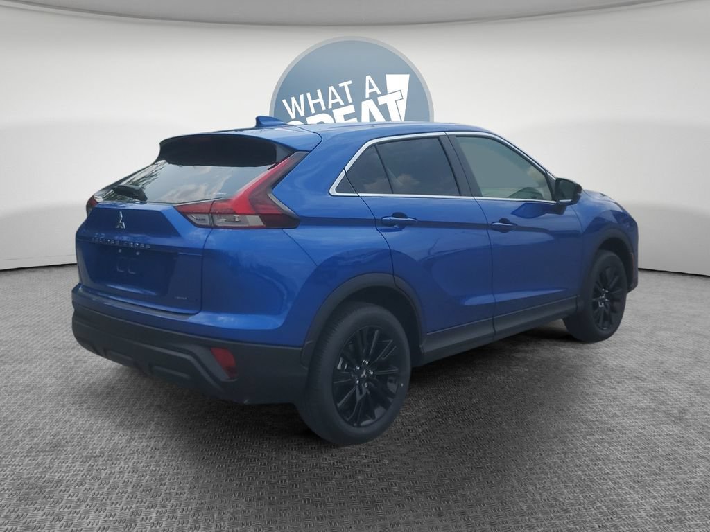 New 2026 Mitsubishi Eclipse Cross LE AWD/4WD image 3
