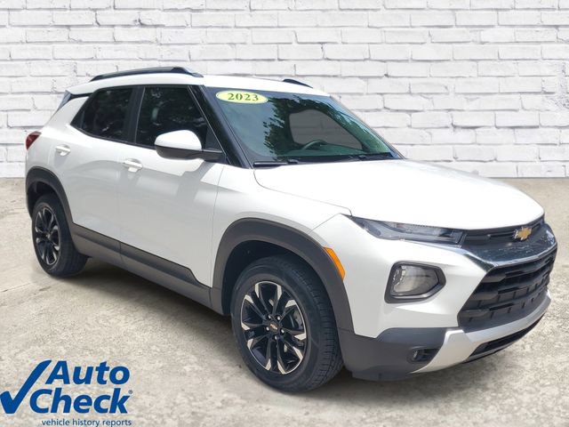 Used 2023 Chevrolet TrailBlazer LT w/ Convenience Package AWD/4WD image 4