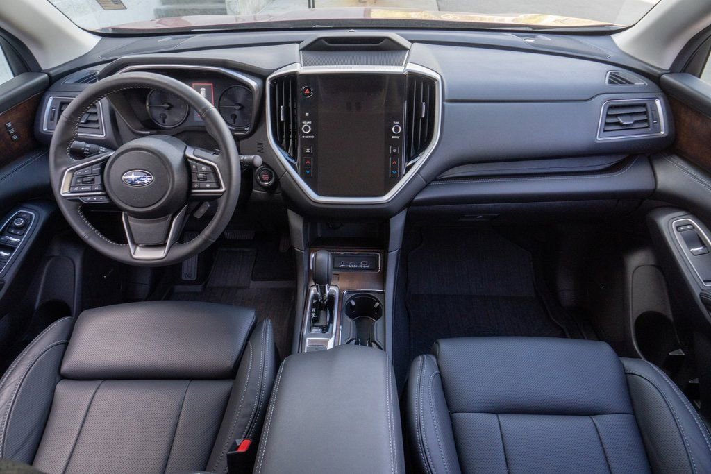 Used 2023 Subaru Ascent Touring AWD/4WD image 20