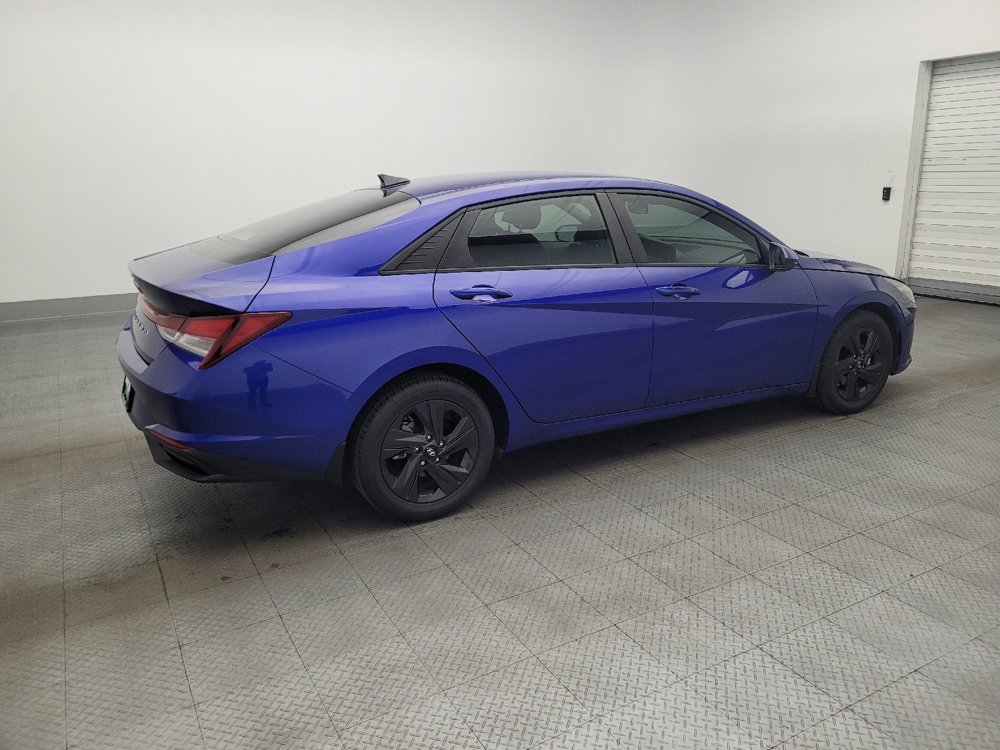 Used 2023 Hyundai Elantra SEL image 10