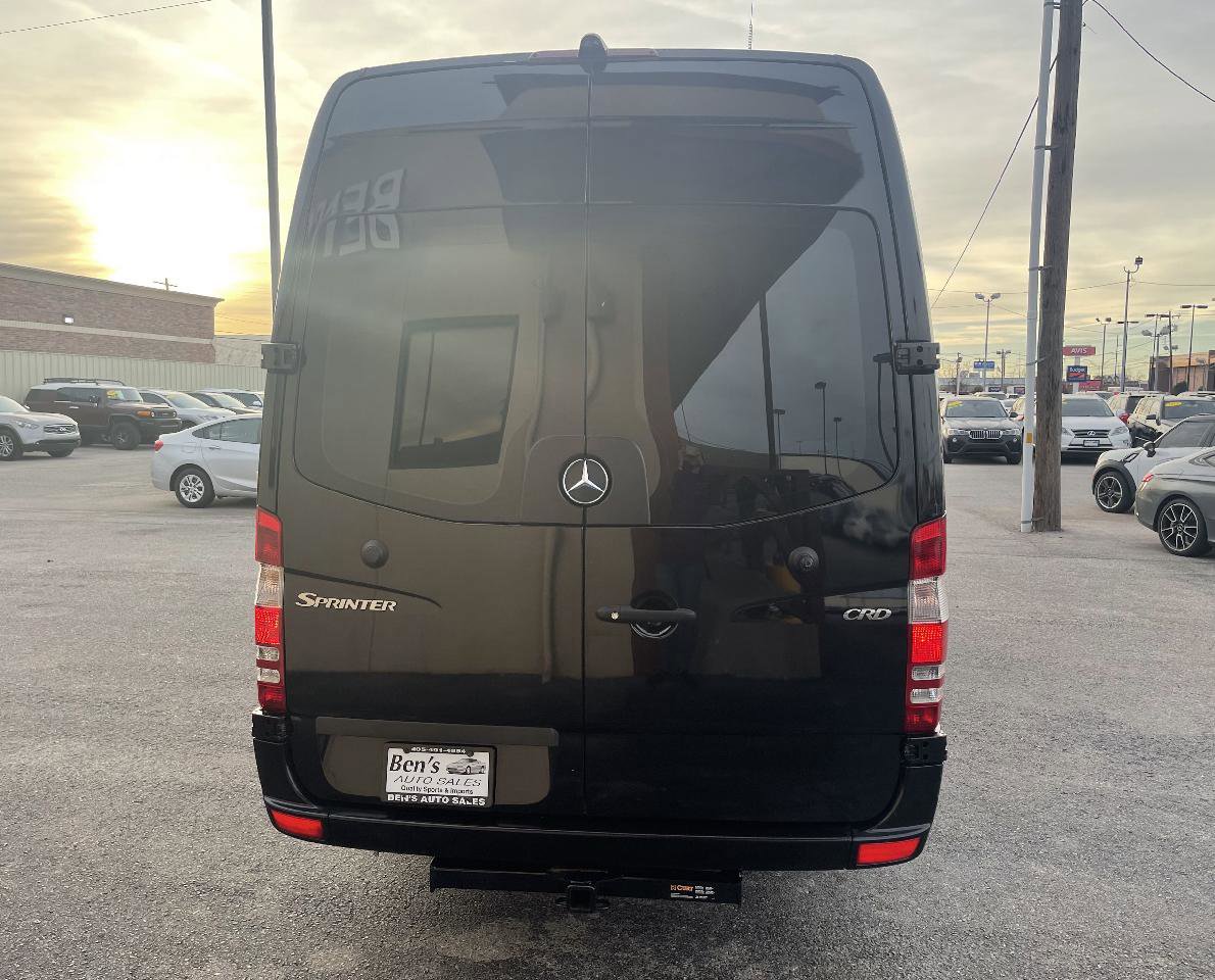 Used 2009 Dodge Sprinter 2500 RWD image 6