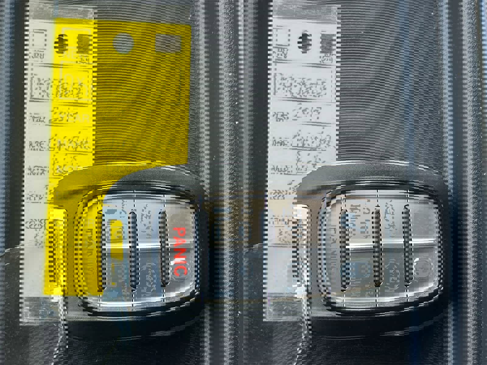 Used 2019 Chrysler Pacifica Touring-L image 36