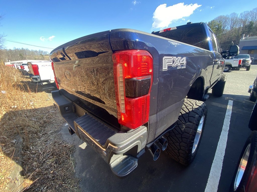 Used 2024 Ford F350 Lariat w/ Chrome Package image 12