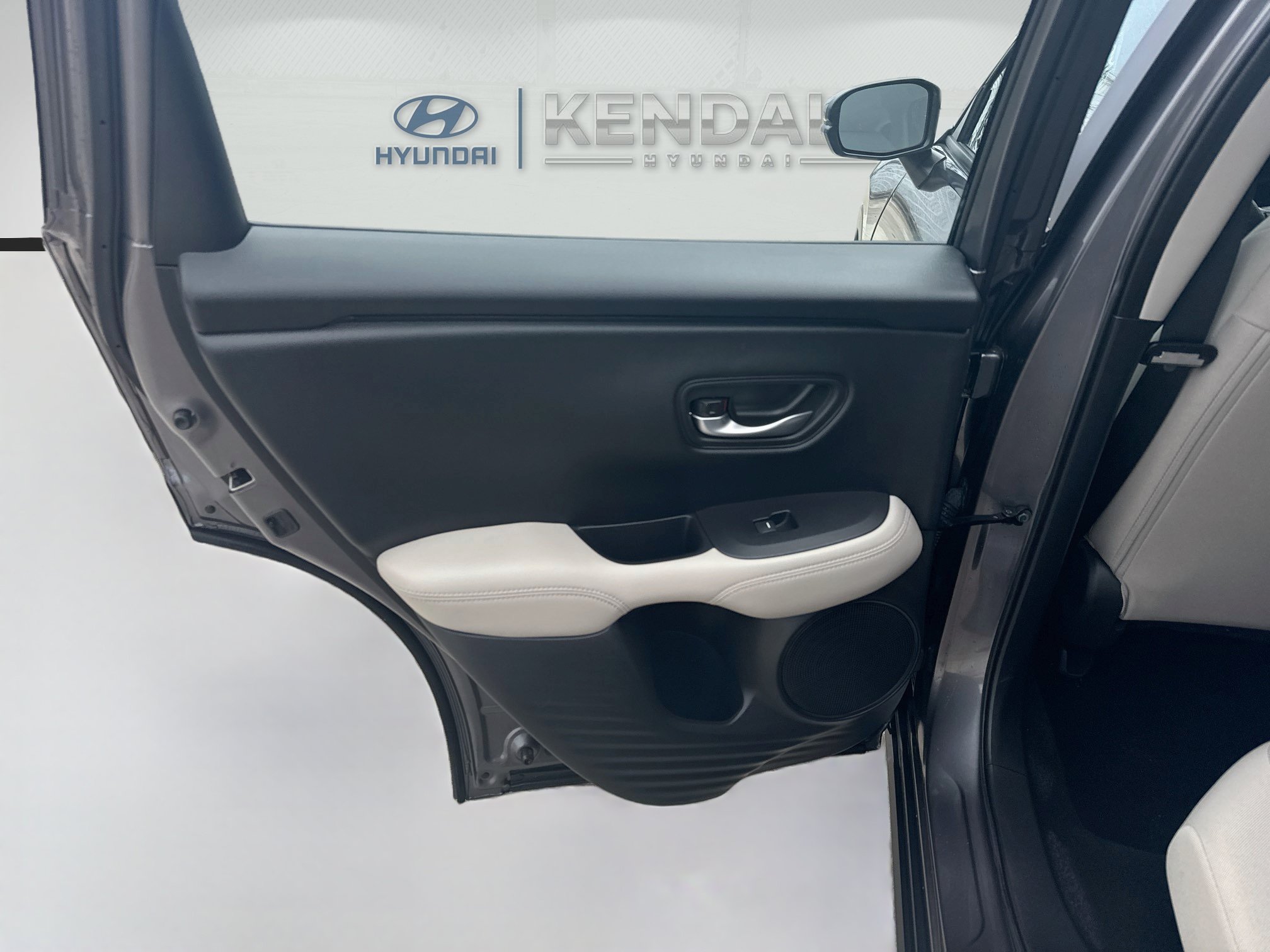 Used 2025 Honda HR-V LX image 22