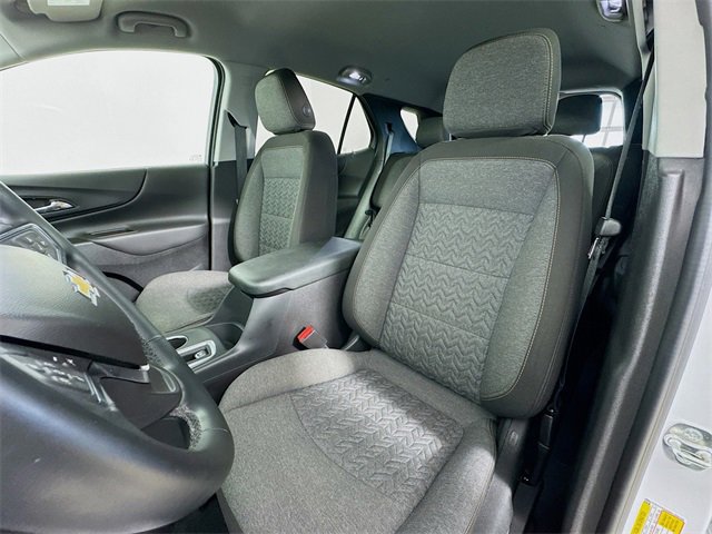 Used 2024 Chevrolet Equinox LT image 11